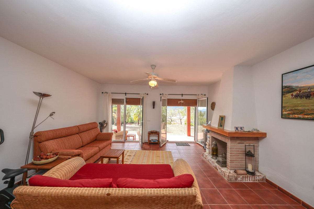 Se vende Villa - Chalet de 3 dormitorios en Costa Del Sol, Málaga, España