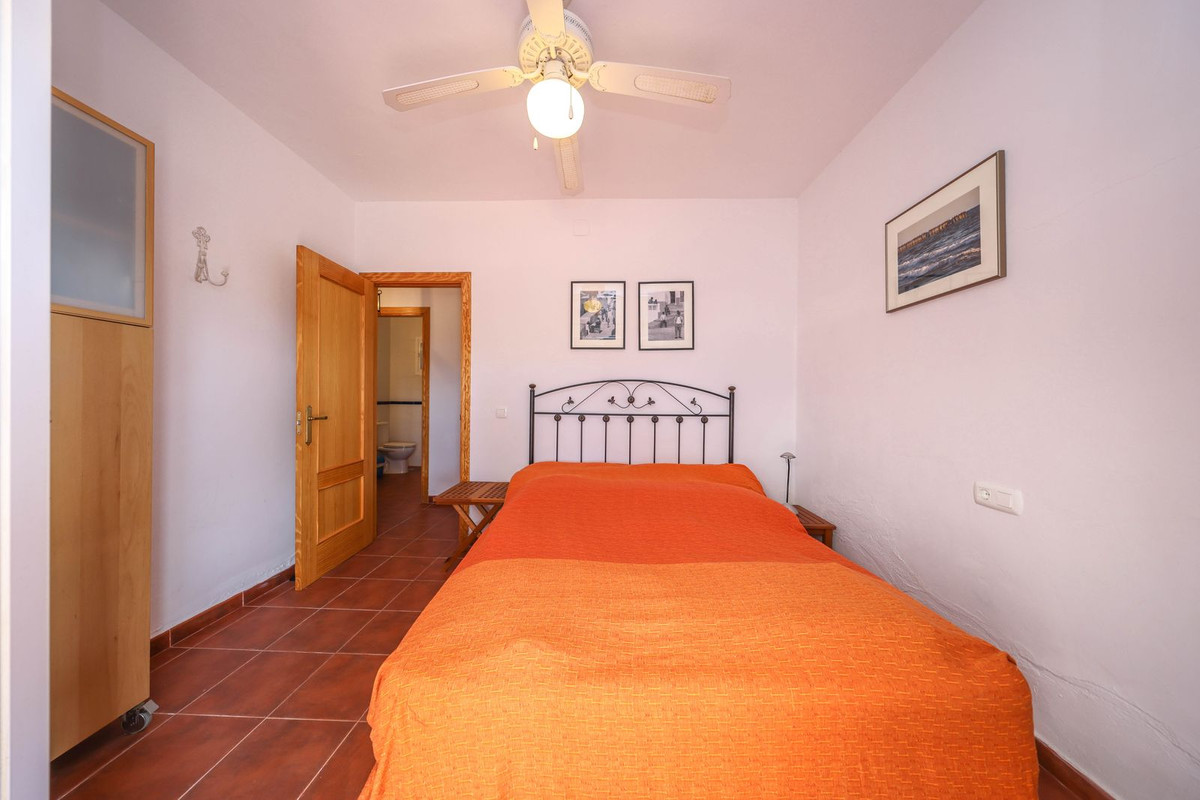 Se vende Villa - Chalet de 3 dormitorios en Costa Del Sol, Málaga, España