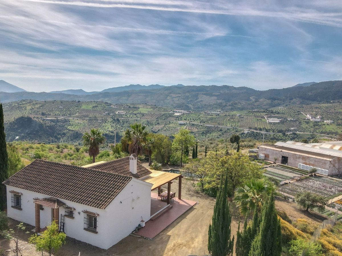 Se vende Villa - Chalet de 3 dormitorios en Costa Del Sol, Málaga, España