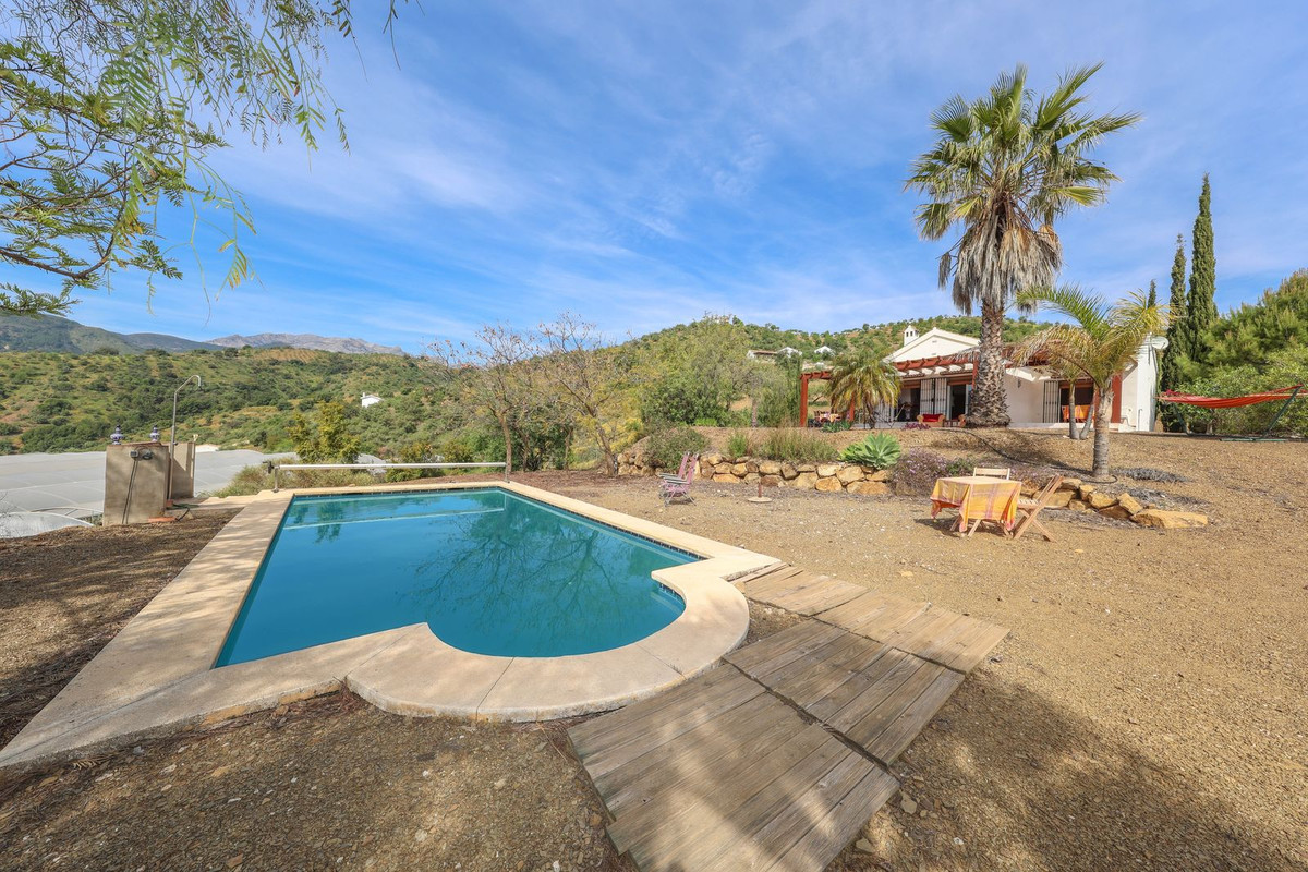 Se vende Villa - Chalet de 3 dormitorios en Costa Del Sol, Málaga, España