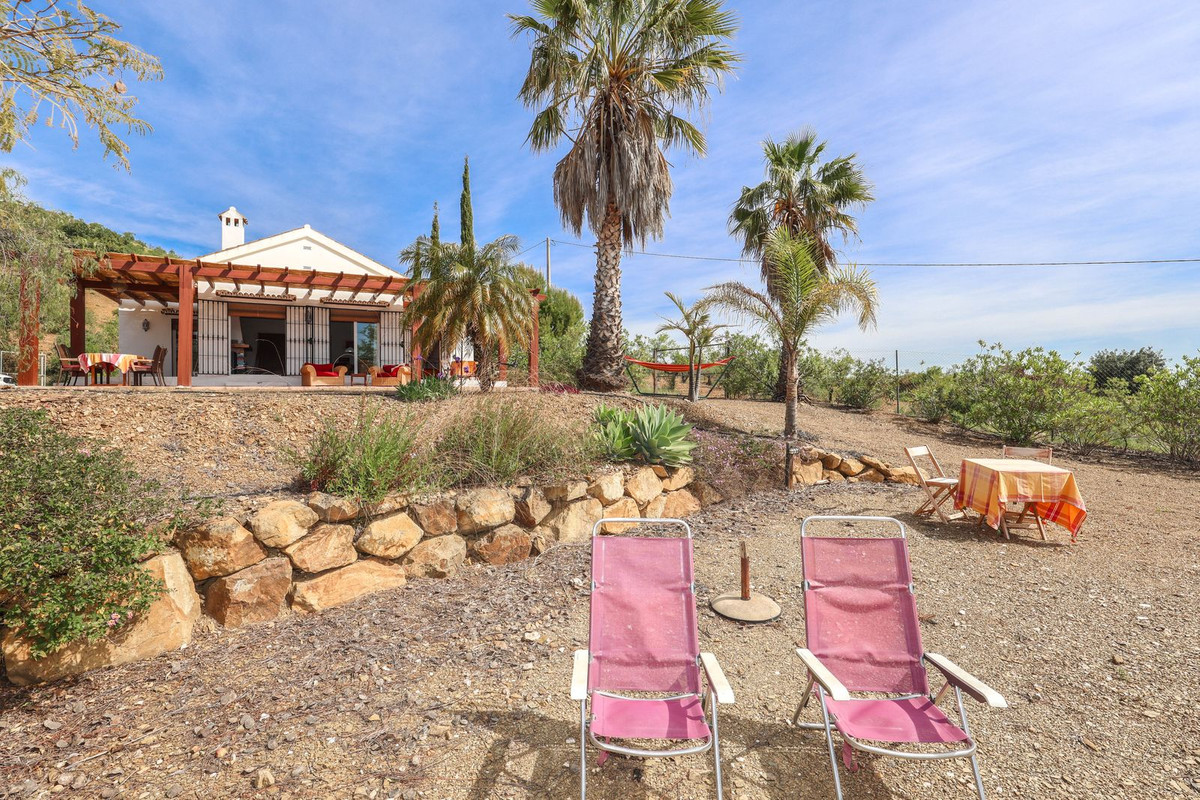 Se vende Villa - Chalet de 3 dormitorios en Costa Del Sol, Málaga, España