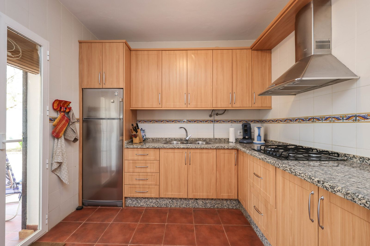 Se vende Villa - Chalet de 3 dormitorios en Costa Del Sol, Málaga, España