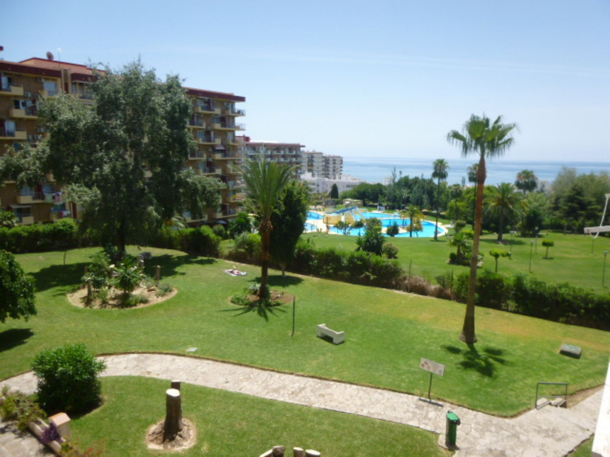 Apartment for sale in Benalmadena Costa Costa Del Sol, Málaga, Spain