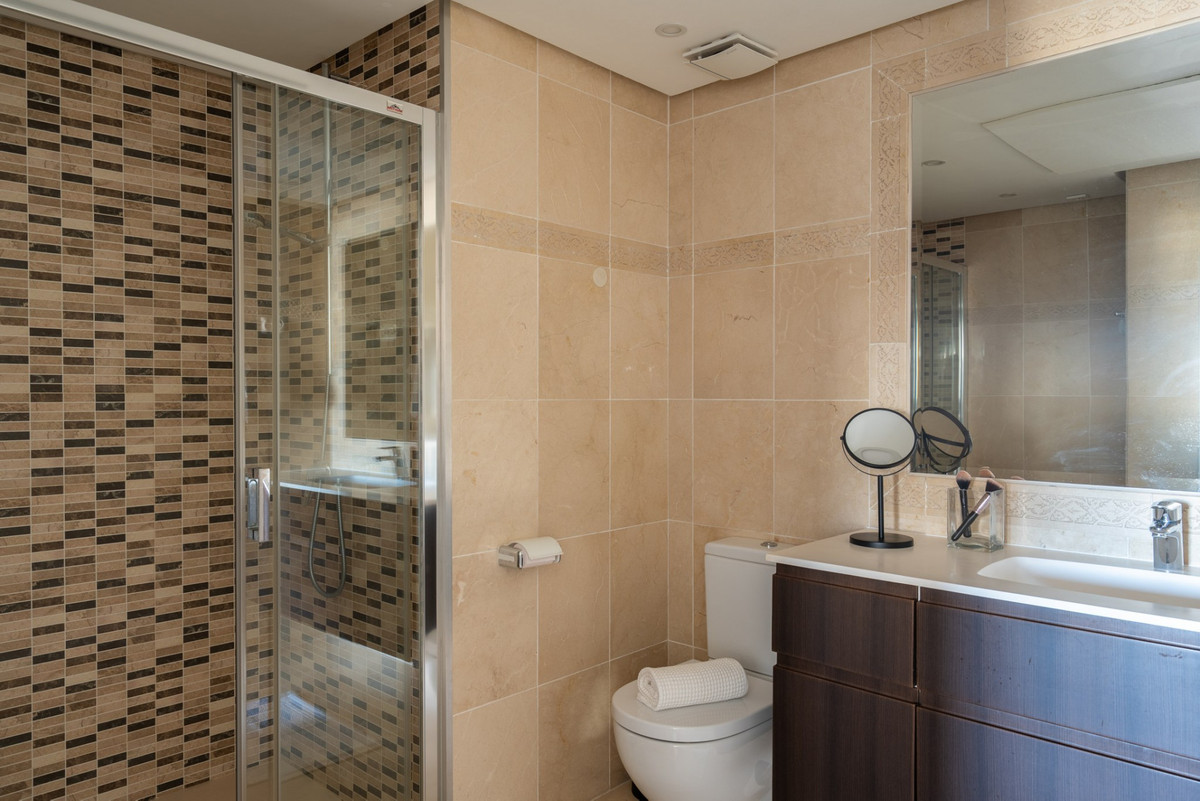 3 Bed Apartment for sale in Benalmadena Costa Del Sol, Málaga, Spain