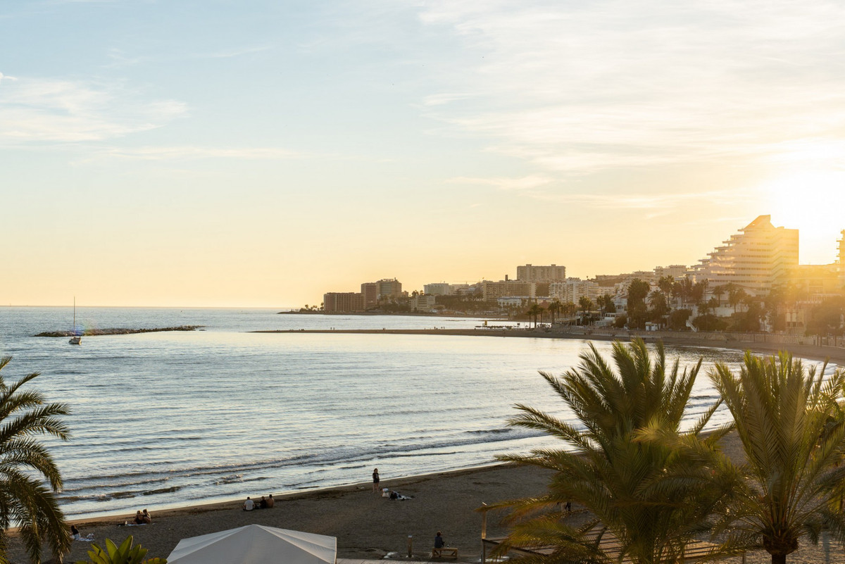 3 Bed Apartment for sale in Benalmadena Costa Del Sol, Málaga, Spain