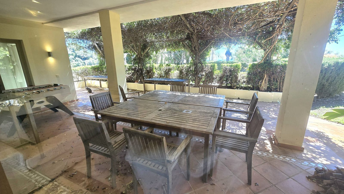 Se vende Villa - Chalet de 7 dormitorios en Costa Del Sol, Málaga, España