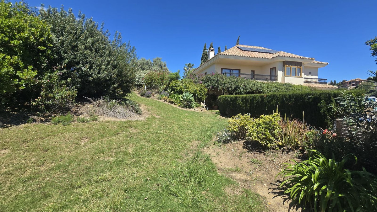 Se vende Villa - Chalet de 7 dormitorios en Costa Del Sol, Málaga, España