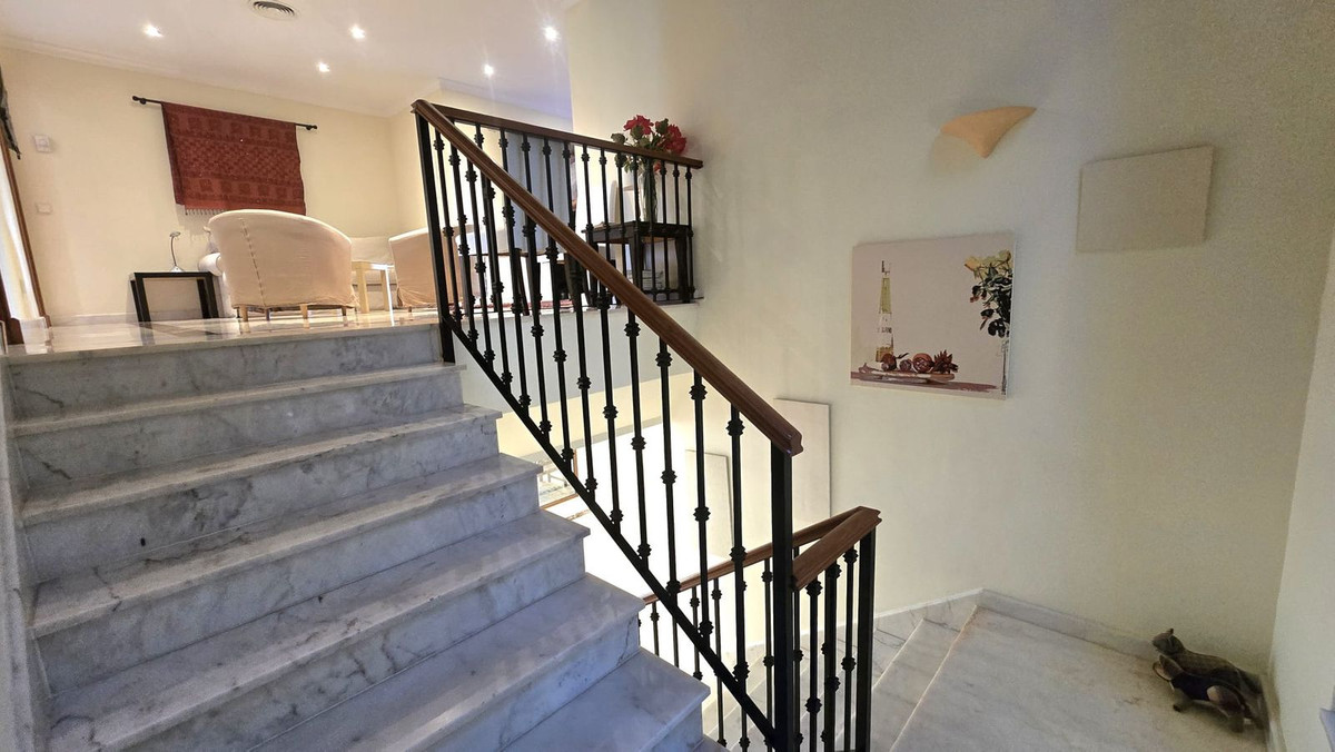 Se vende Villa - Chalet de 7 dormitorios en Costa Del Sol, Málaga, España