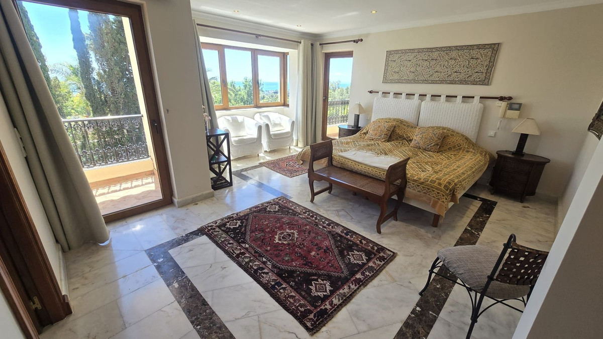Se vende Villa - Chalet de 7 dormitorios en Costa Del Sol, Málaga, España