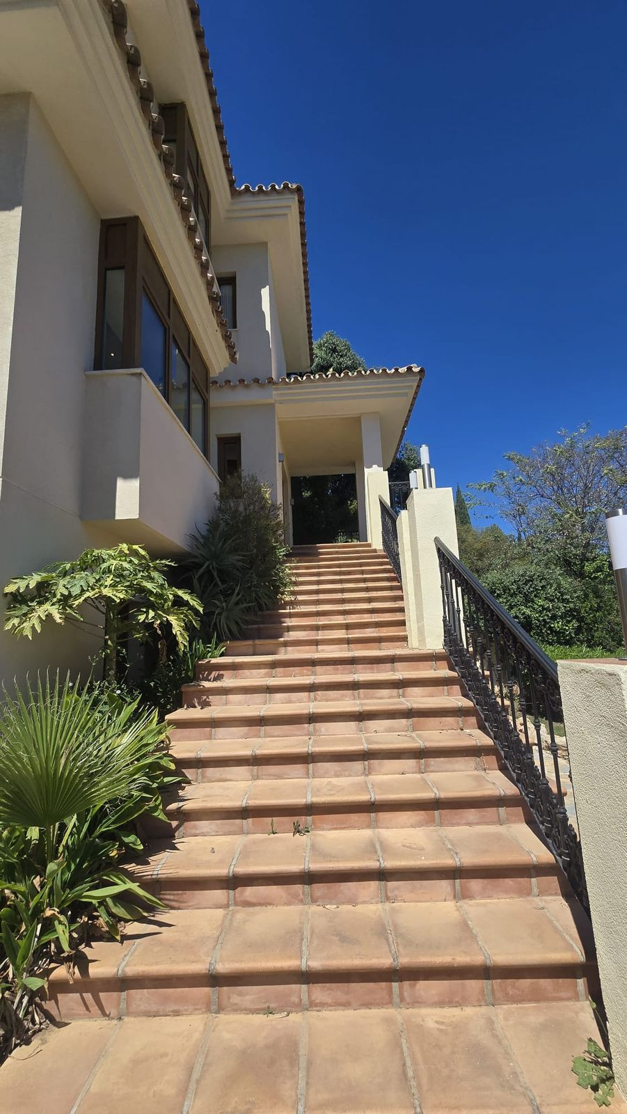 Se vende Villa - Chalet de 7 dormitorios en Costa Del Sol, Málaga, España