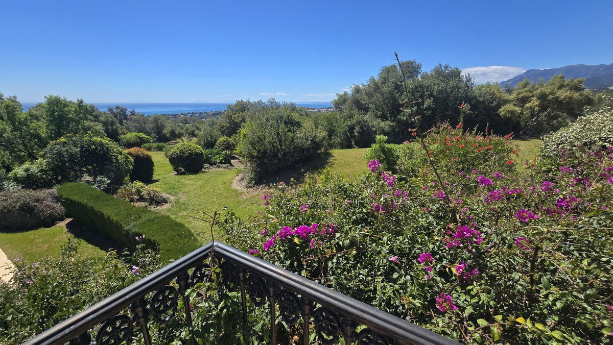 Se vende Villa - Chalet de 7 dormitorios en Costa Del Sol, Málaga, España