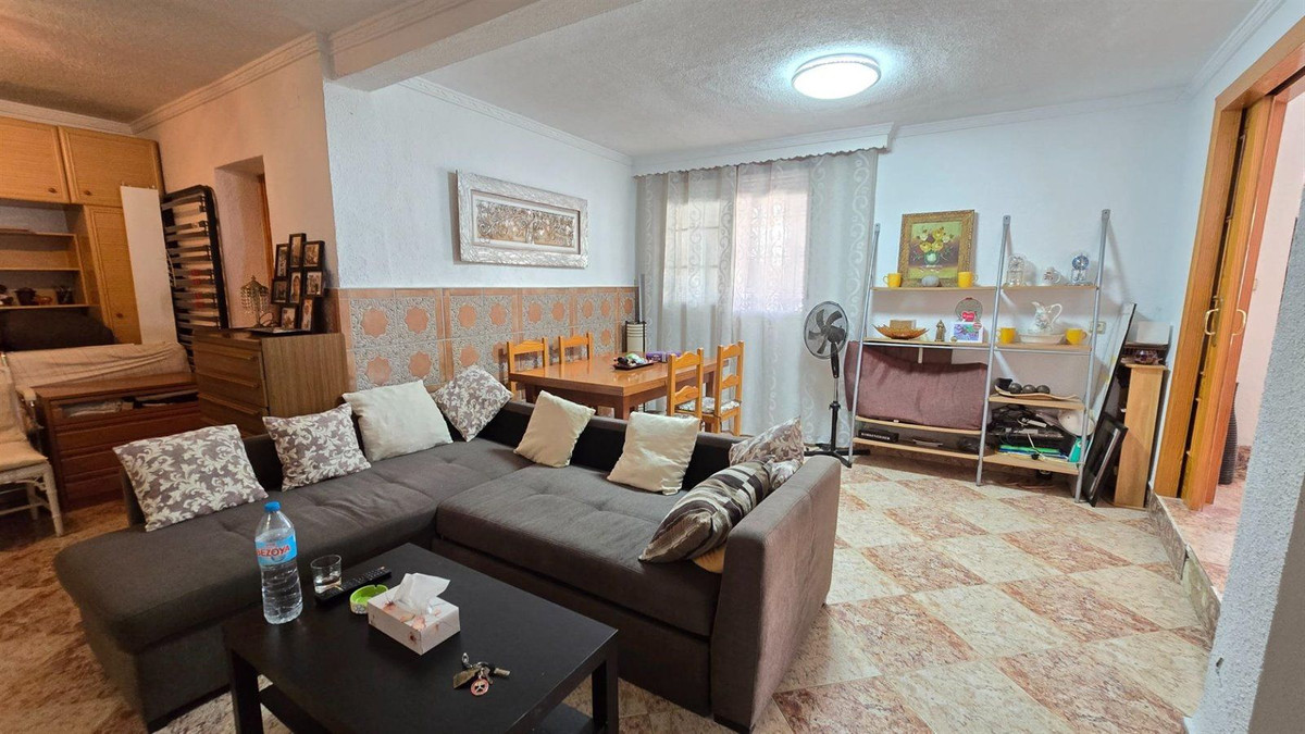 Se vende Villa - Chalet de 2 dormitorios en Costa Del Sol, Málaga, España