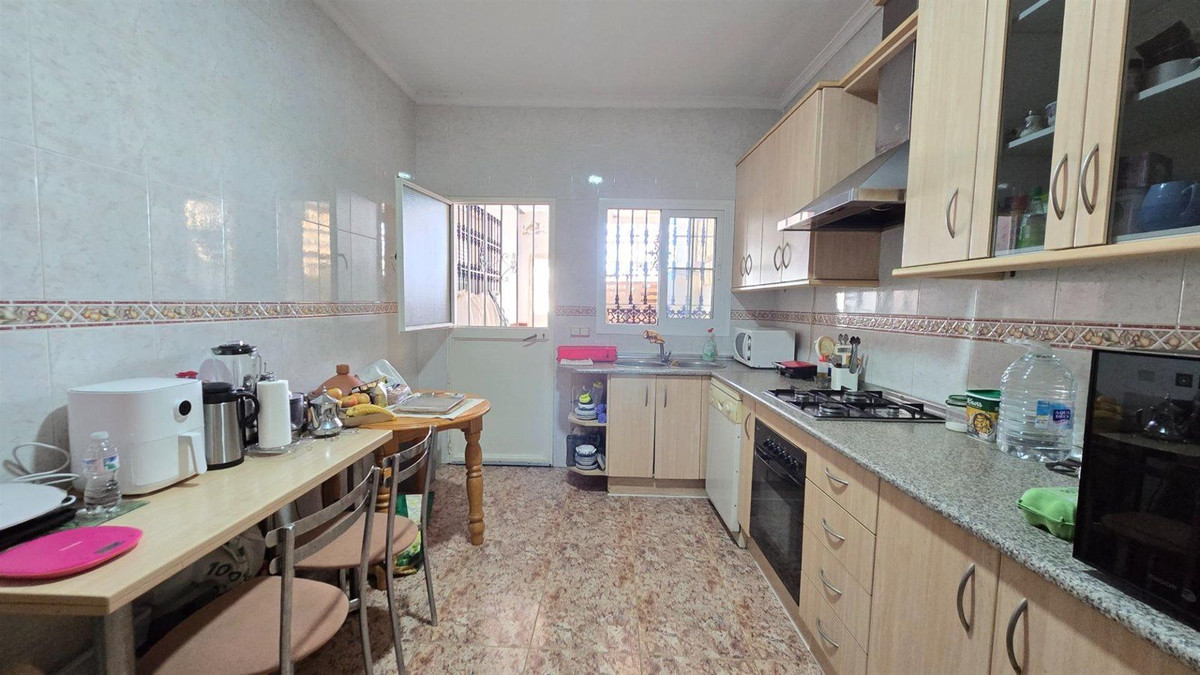 Se vende Villa - Chalet de 2 dormitorios en Costa Del Sol, Málaga, España