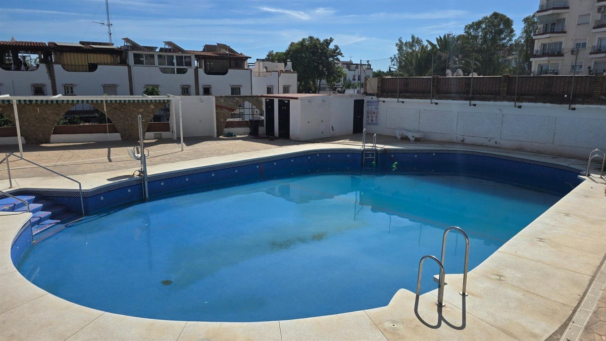 Se vende Apartamento Planta Baja de 2 dormitorios en Costa Del Sol, Málaga, España