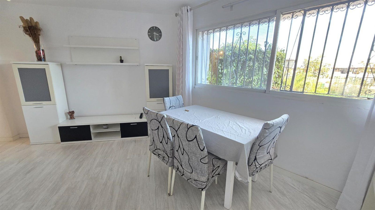 Se vende Apartamento Planta Baja de 2 dormitorios en Costa Del Sol, Málaga, España