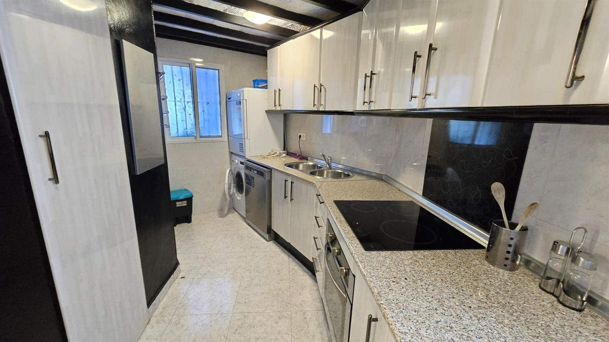 Se vende Apartamento Planta Baja de 2 dormitorios en Costa Del Sol, Málaga, España