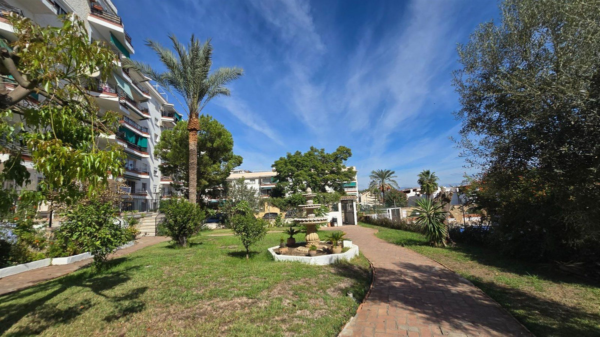 Se vende Apartamento Planta Baja de 2 dormitorios en Costa Del Sol, Málaga, España