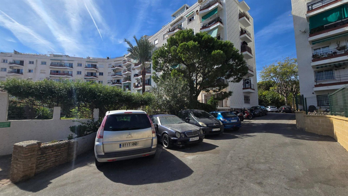 Se vende Apartamento Planta Baja de 2 dormitorios en Costa Del Sol, Málaga, España