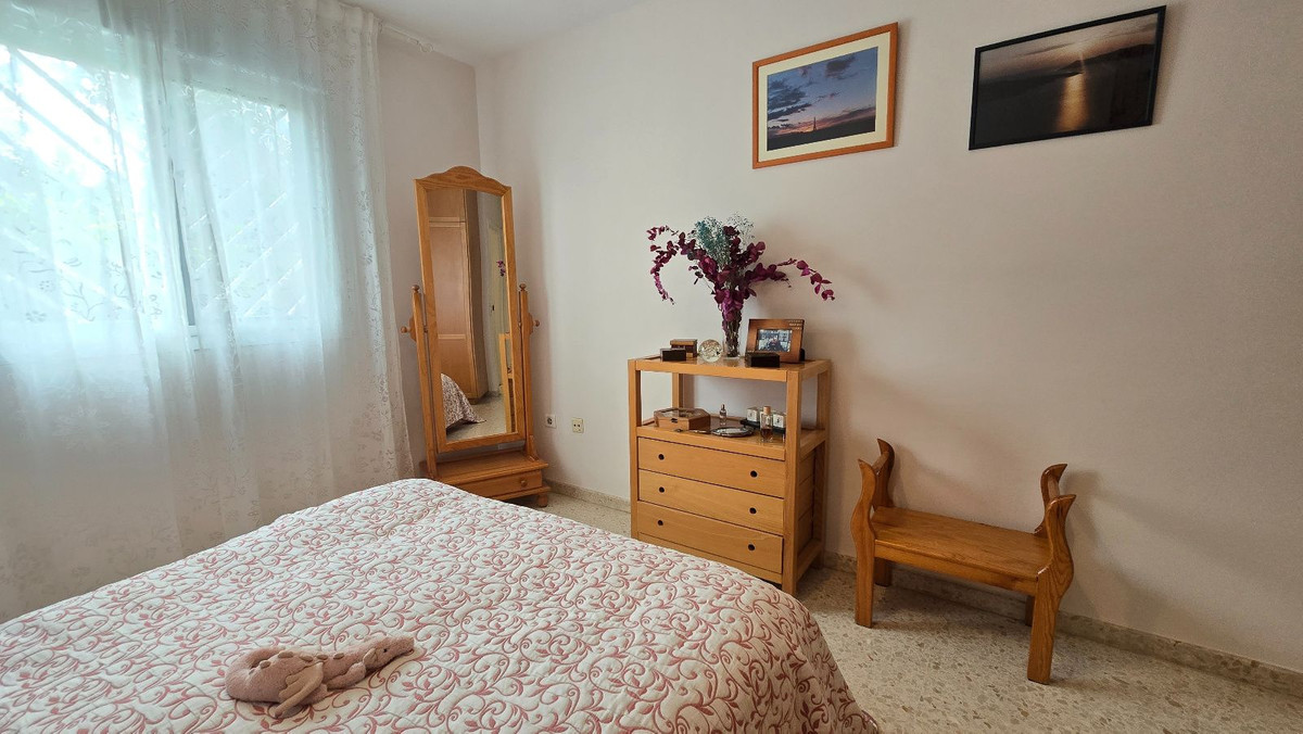 Se vende Apartamento Planta Baja de 3 dormitorios en Costa Del Sol, Málaga, España