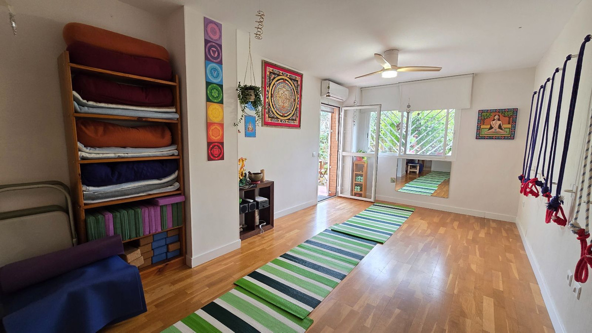 Se vende Apartamento Planta Baja de 3 dormitorios en Costa Del Sol, Málaga, España