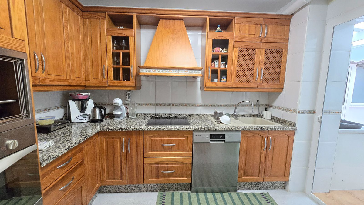 Se vende Apartamento Planta Baja de 3 dormitorios en Costa Del Sol, Málaga, España