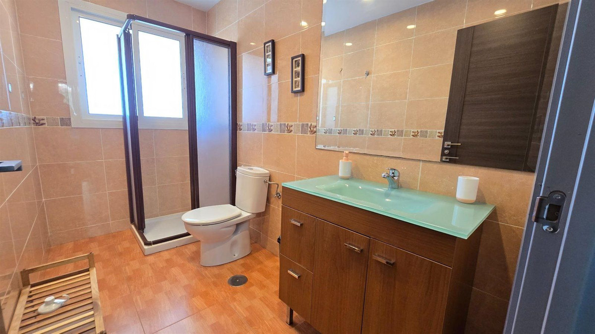 Se vende Dúplex de 3 dormitorios en Costa Del Sol, Málaga, España