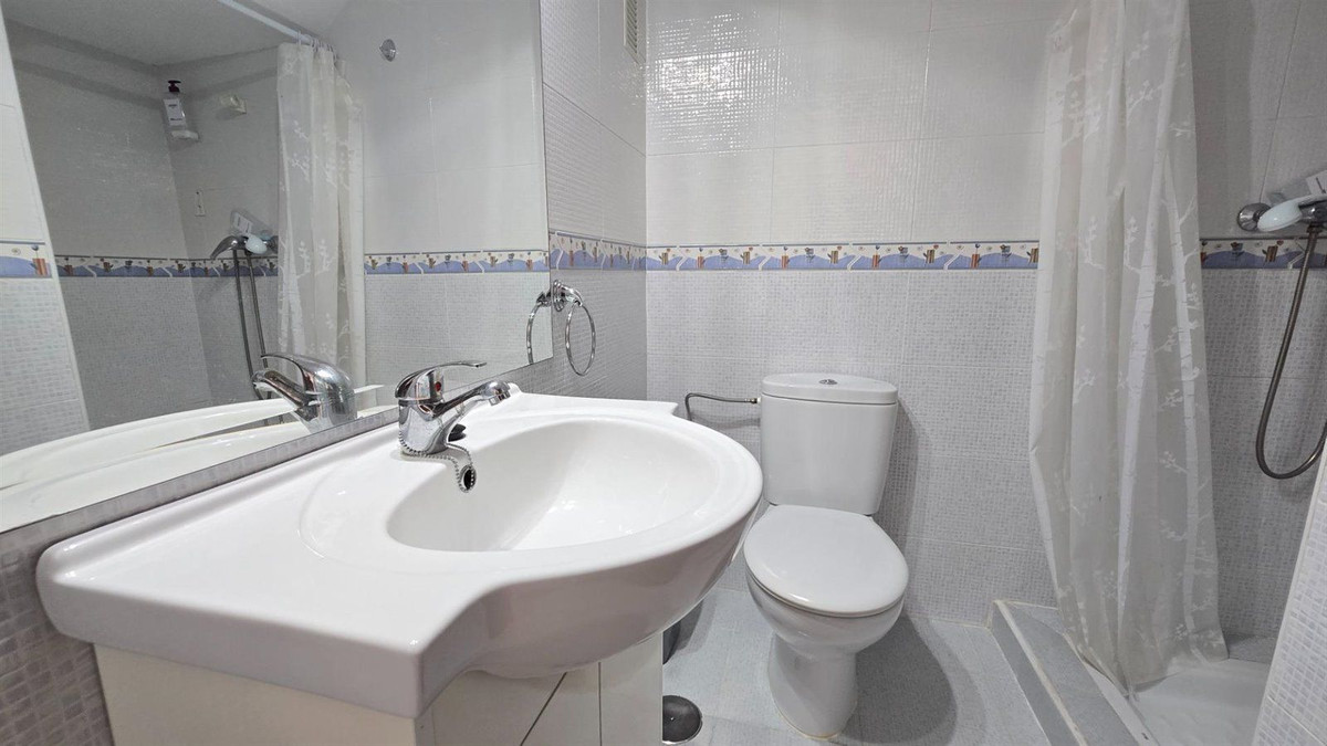 Se vende Dúplex de 3 dormitorios en Costa Del Sol, Málaga, España