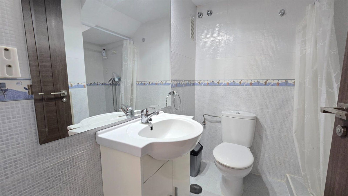 Se vende Dúplex de 3 dormitorios en Costa Del Sol, Málaga, España