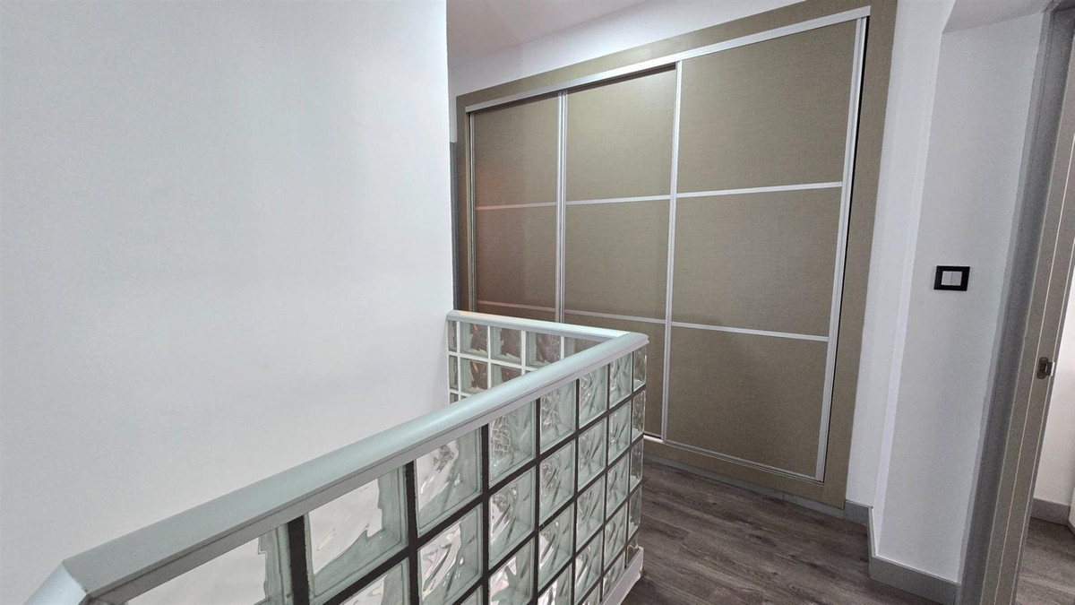 Se vende Dúplex de 3 dormitorios en Costa Del Sol, Málaga, España