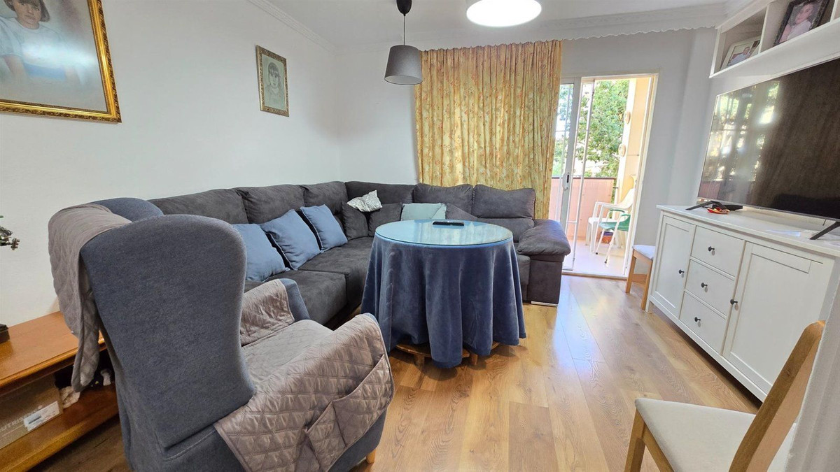 2 Bed Apartment for sale in Arroyo De La Miel Costa Del Sol, Málaga, Spain