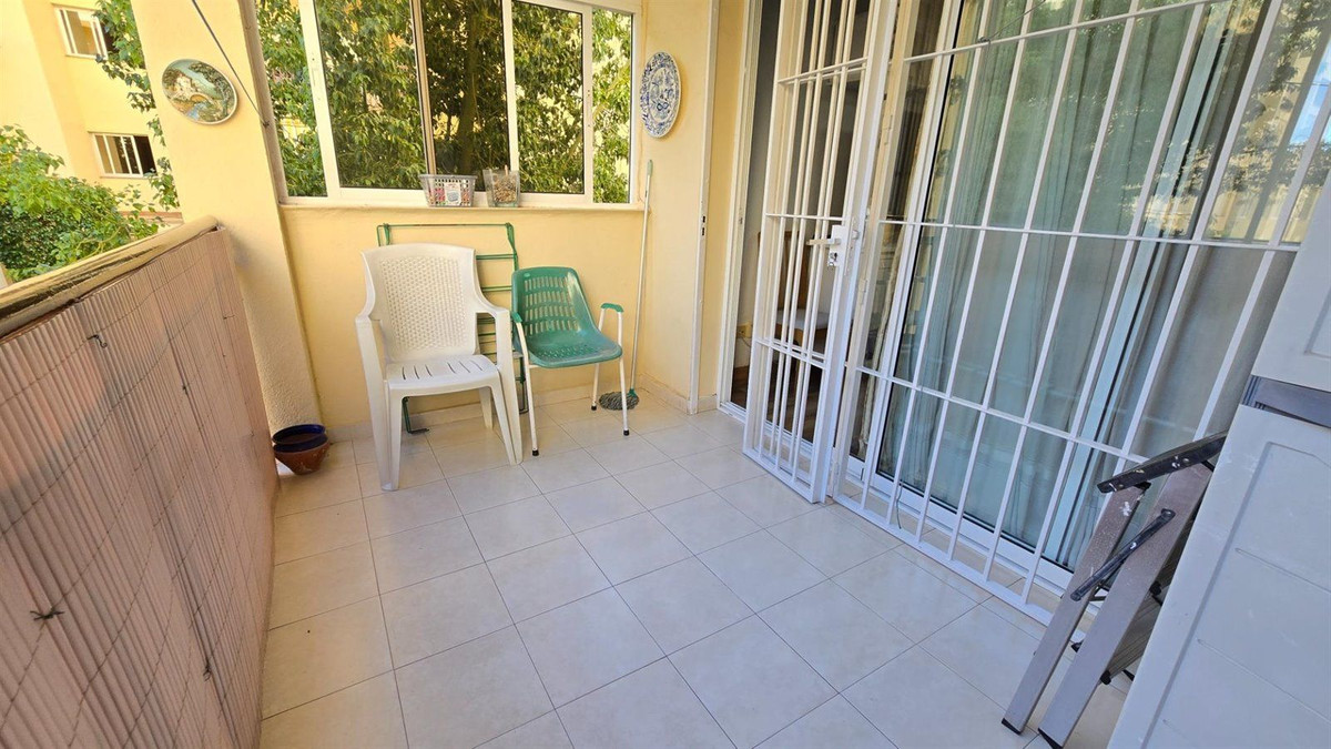 2 Bed Apartment for sale in Arroyo De La Miel Costa Del Sol, Málaga, Spain