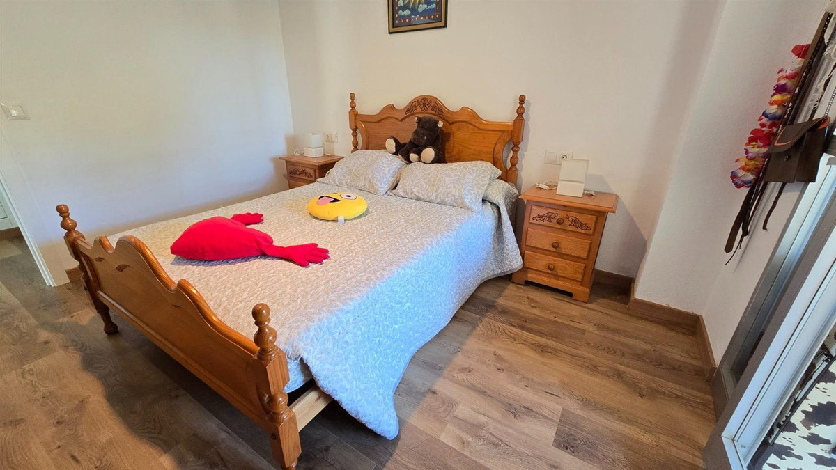 2 Bed Apartment for sale in Arroyo De La Miel Costa Del Sol, Málaga, Spain