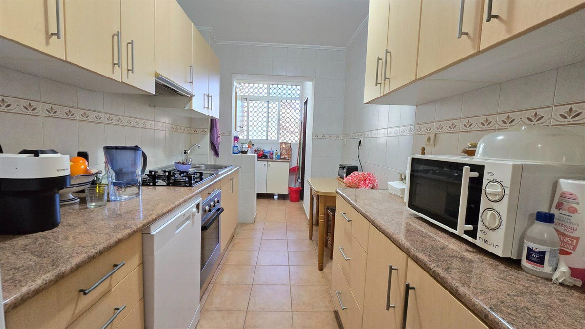 2 Bed Apartment for sale in Arroyo De La Miel Costa Del Sol, Málaga, Spain