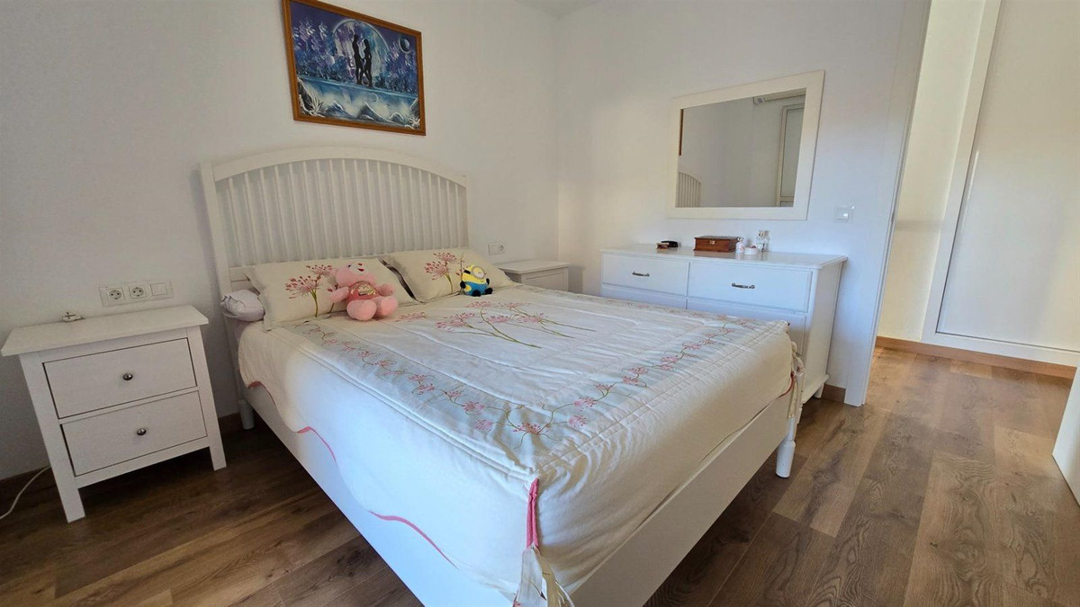 2 Bed Apartment for sale in Arroyo De La Miel Costa Del Sol, Málaga, Spain