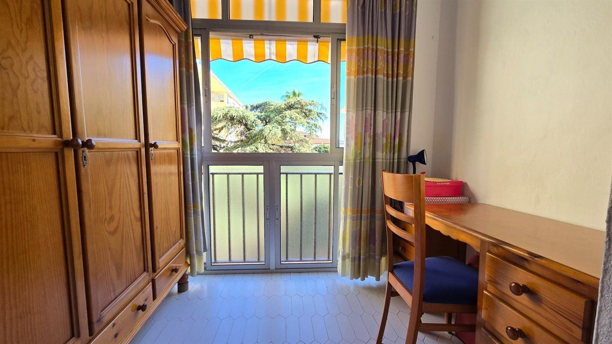 2 Bed Apartment for sale in Arroyo De La Miel Costa Del Sol, Málaga, Spain