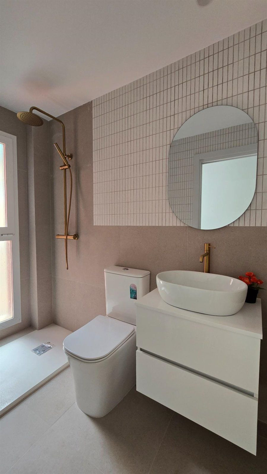 Se vende Estudio Planta Superior  en Costa Del Sol, Málaga, España