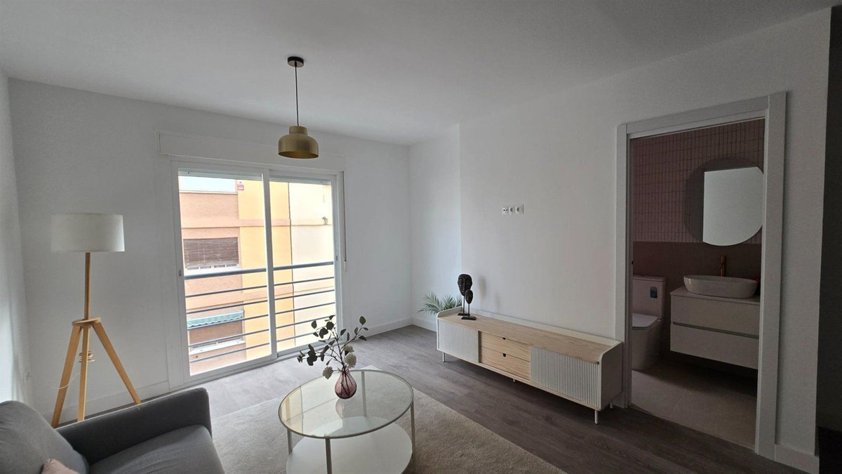 Se vende Estudio Planta Superior  en Costa Del Sol, Málaga, España