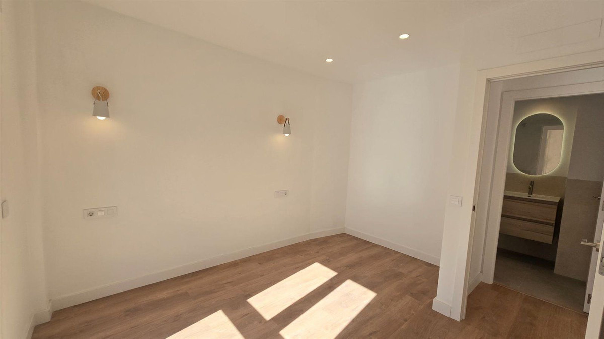 Se vende Apartamento Planta Media de 1 dormitorios en Costa Del Sol, Málaga, España
