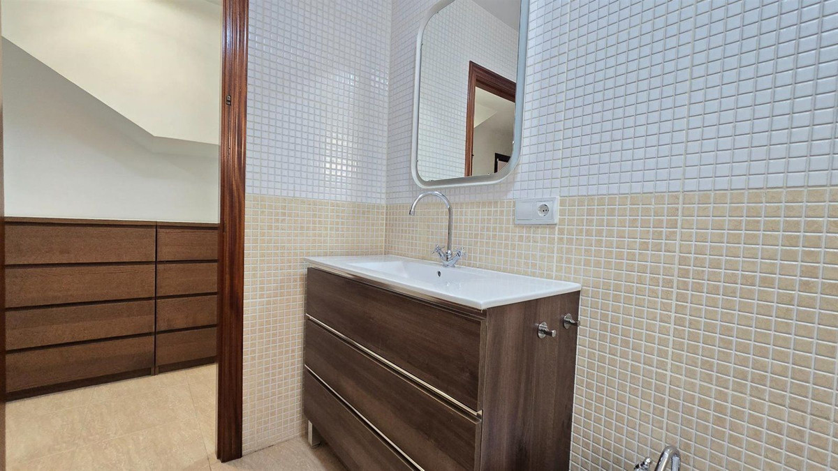 Se vende Apartamento Planta Baja de 1 dormitorios en Costa Del Sol, Málaga, España