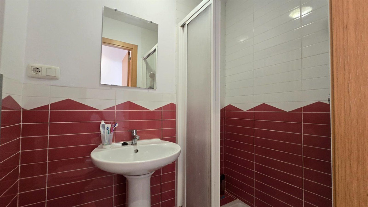 Se vende Adosada de 2 dormitorios en Costa Del Sol, Málaga, España