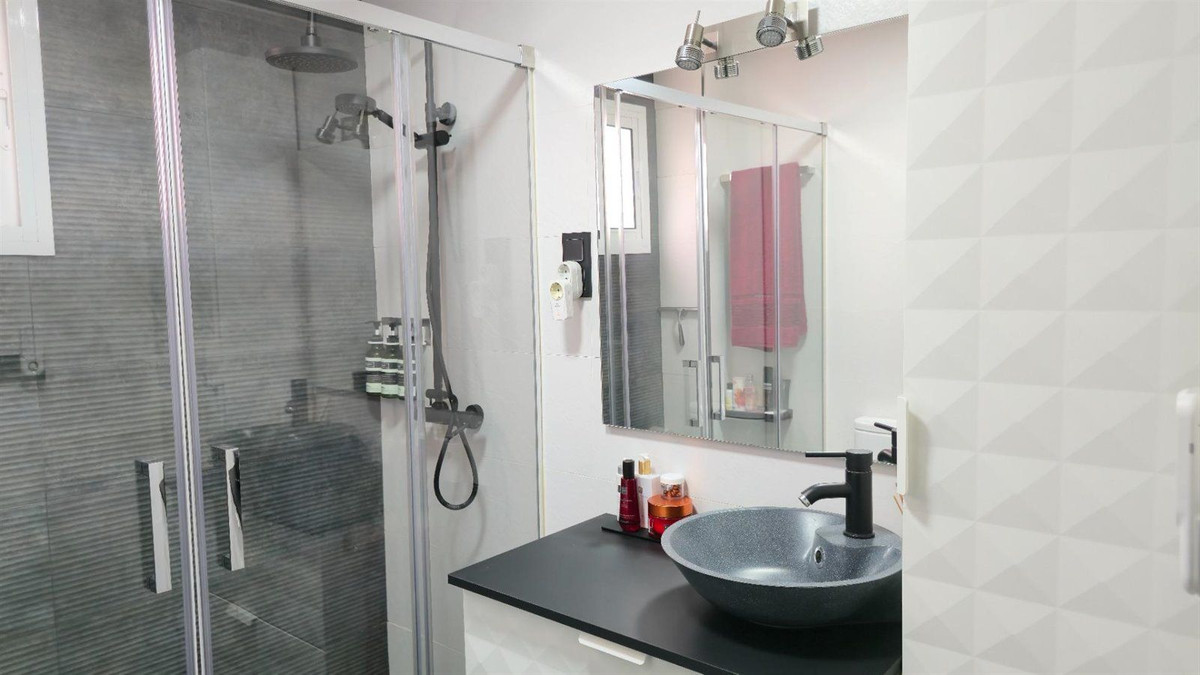 Se vende Dúplex de 3 dormitorios en Costa Del Sol, Málaga, España