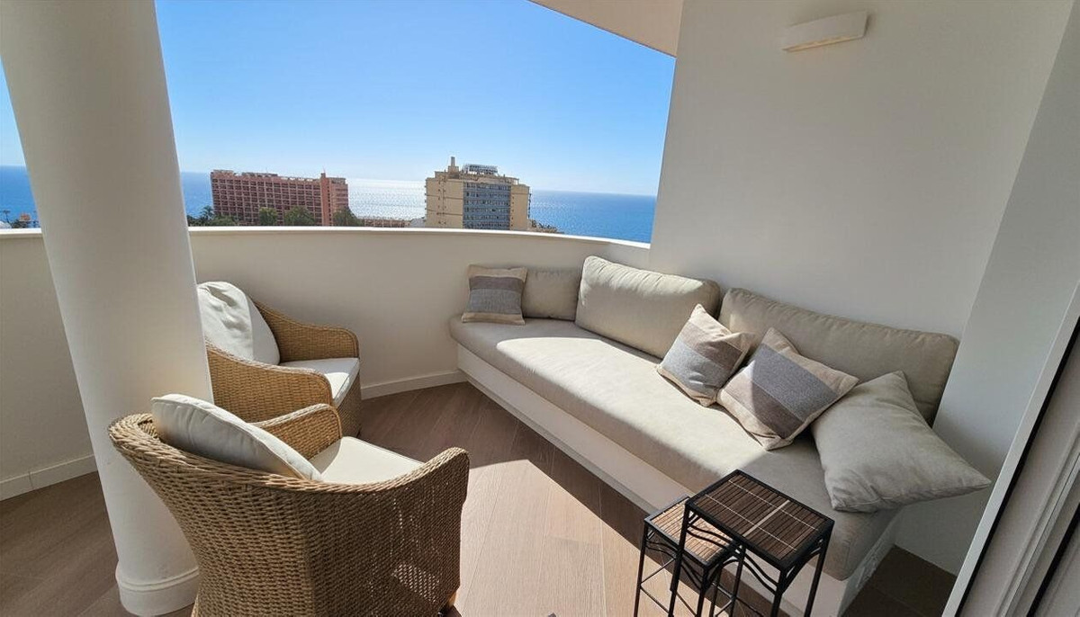 4 Bed Apartment for sale in Benalmadena Costa Del Sol, Málaga, Spain