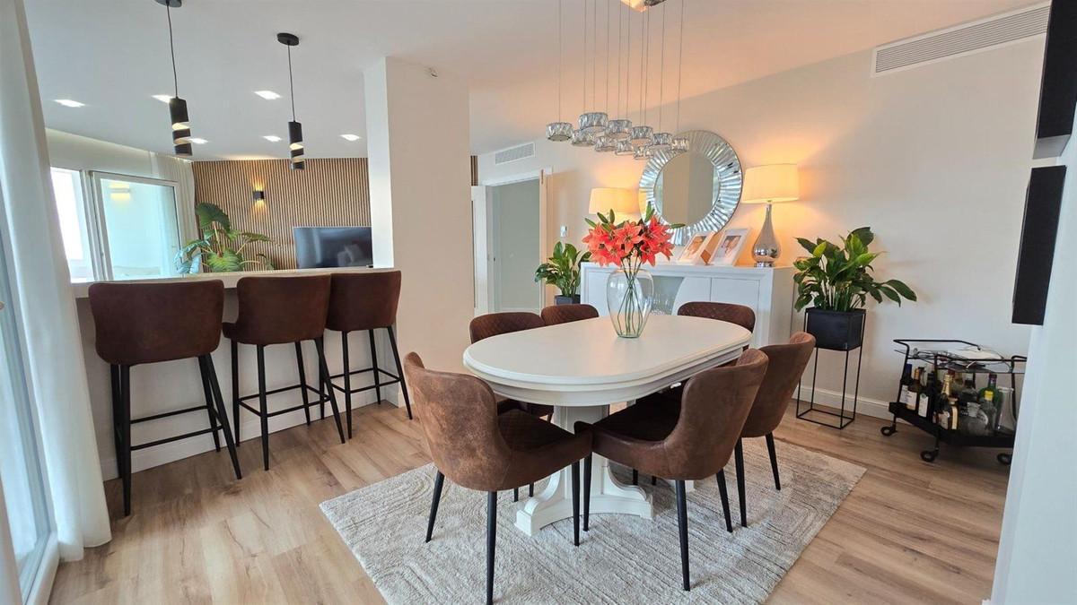 4 Bed Apartment for sale in Benalmadena Costa Del Sol, Málaga, Spain