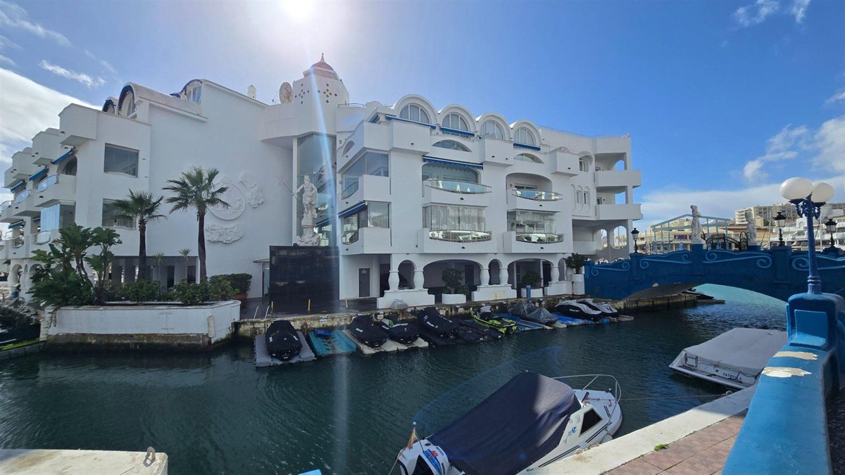 Se vende Oficina  en Costa Del Sol, Málaga, España