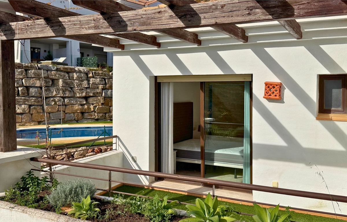 Se vende Apartamento Planta Media de 3 dormitorios en Costa Del Sol, Málaga, España