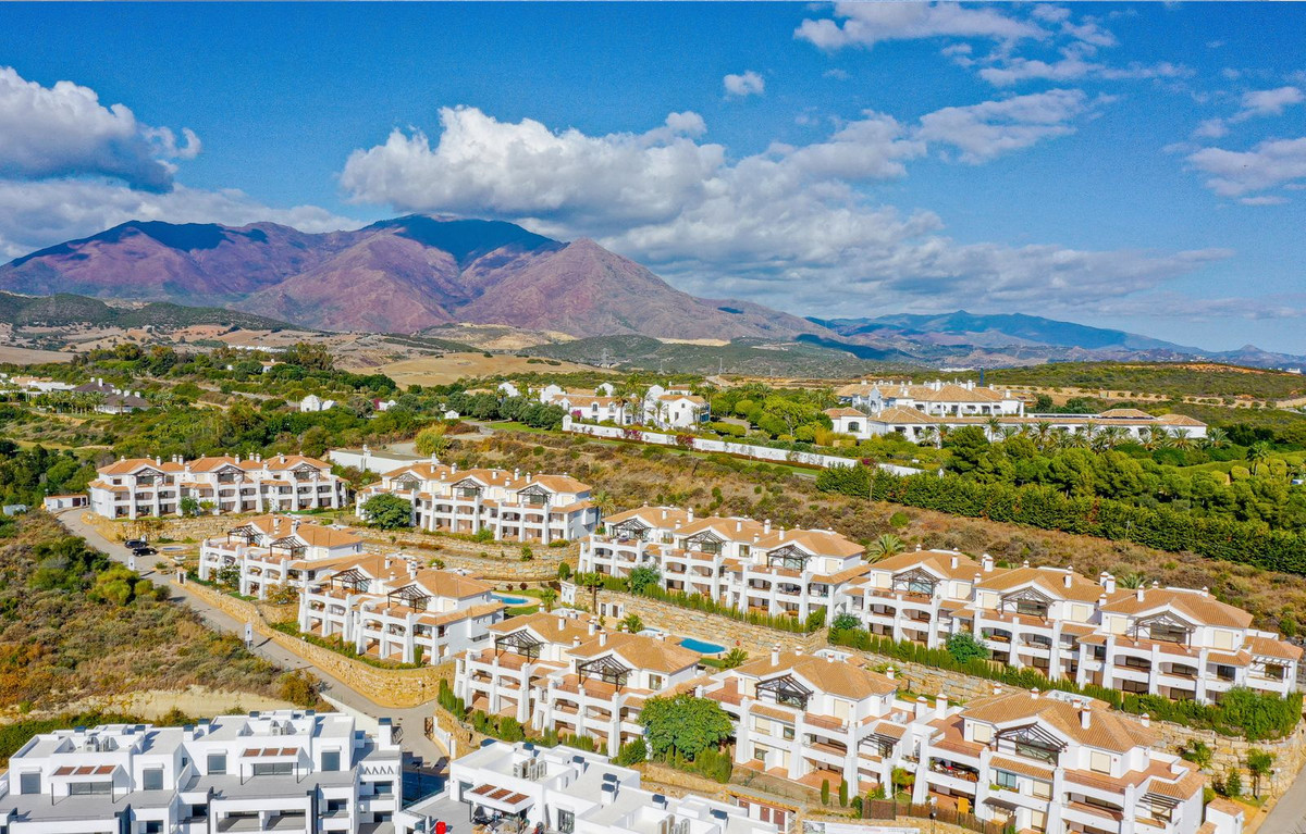 Se vende Apartamento Planta Media de 3 dormitorios en Costa Del Sol, Málaga, España
