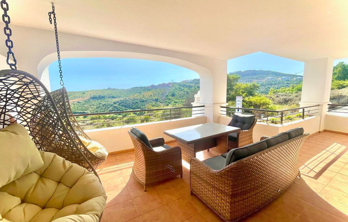 Se vende Apartamento Planta Media de 3 dormitorios en Costa Del Sol, Málaga, España