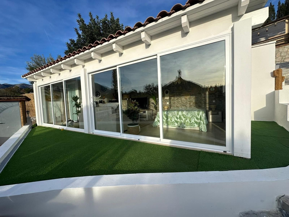 5 Bed Townhouse for sale in Mijas Costa Del Sol, Málaga, Spain
