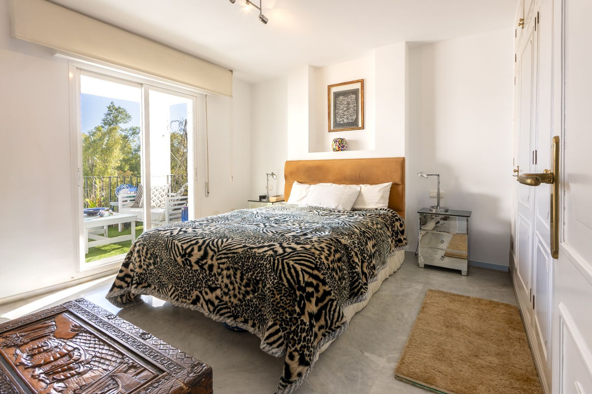 Se vende Apartamento en Planta Última de 3 dormitorios en Costa Del Sol, Málaga, España