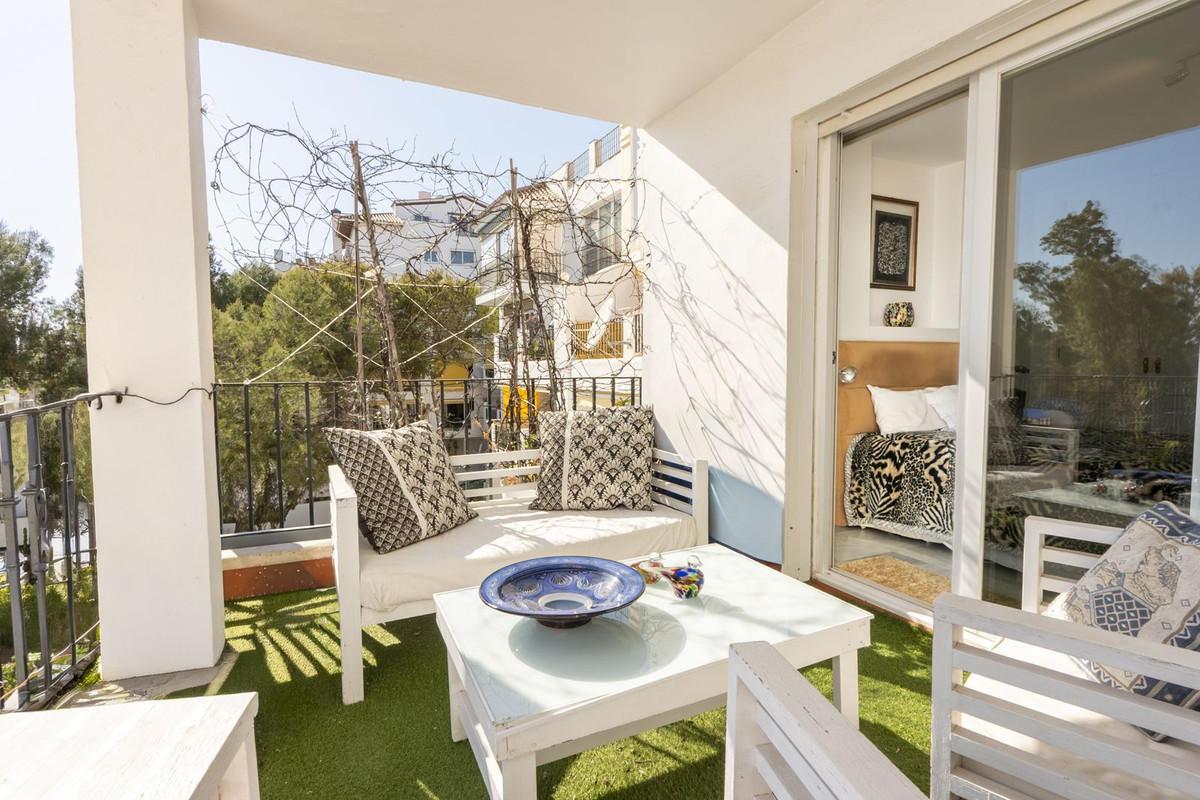 Se vende Apartamento en Planta Última de 3 dormitorios en Costa Del Sol, Málaga, España